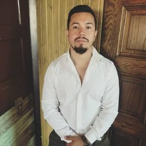 Meet your Posher, Josue